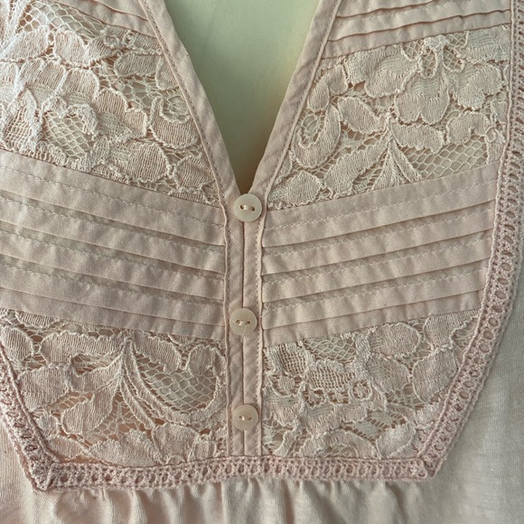 Anthropologie Meadow Rue Anona Tee Lace Henley. S - Picture 10 of 10